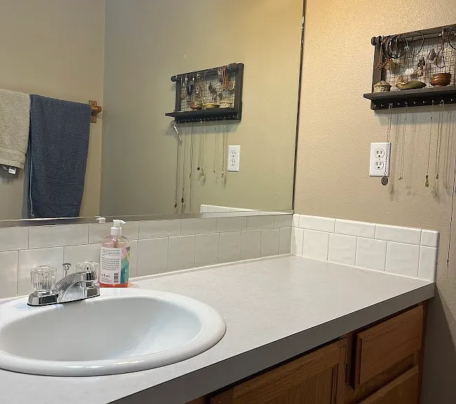 330 Derry Dr — Photo 28