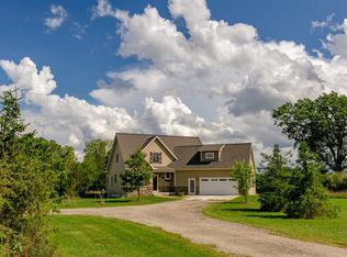12453 Roepke Rd, Gregory, MI 48137