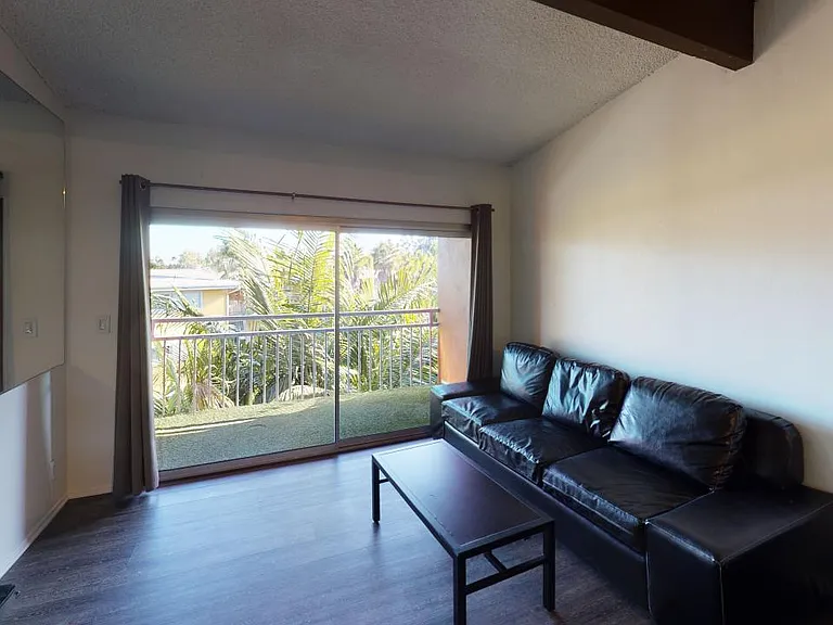 831 Cliff Dr — Photo 19
