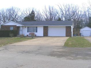 1436 Cedar Ln, Bismarck, MO 63624