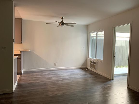 4th image of 1476 S Shenandoah St APT 101