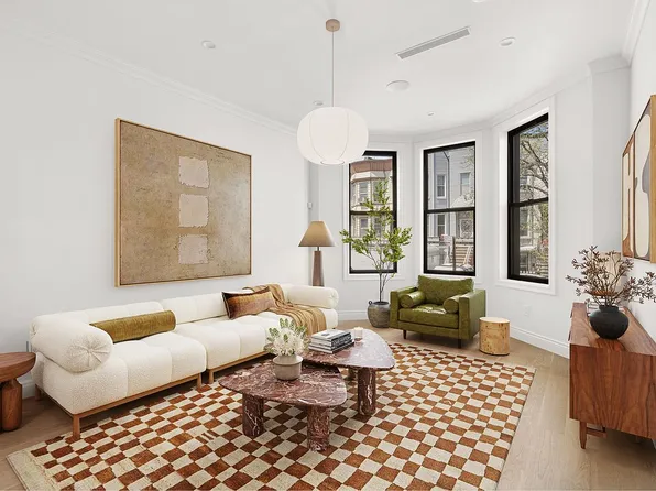 80 Cornelia St #1, Brooklyn, NY 11221