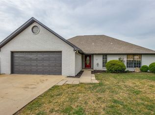 342 Preston Gln, Gunter, TX 75058