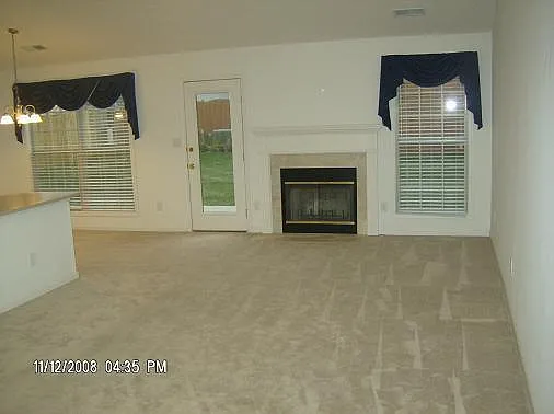 Masterson Station Split-bedroom ranch home 260909 — Photo 4