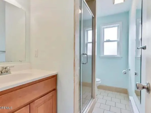 16 Inlet Dr Unit 4, Pt Pleasant Beach, NJ 08742