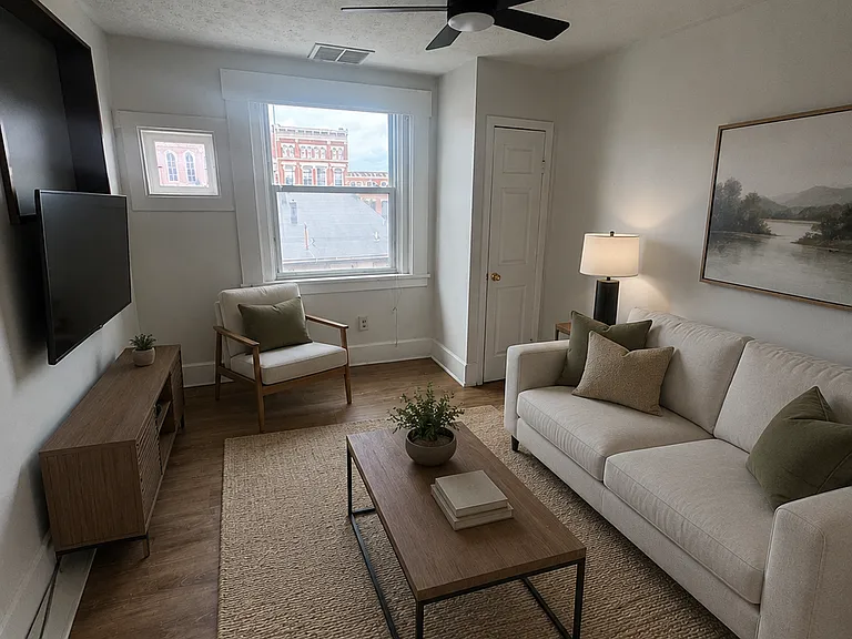 33 N Paint St #317 — Photo 1
