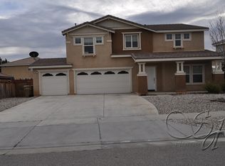 14017 Tourmaline St, Hesperia, CA 92344