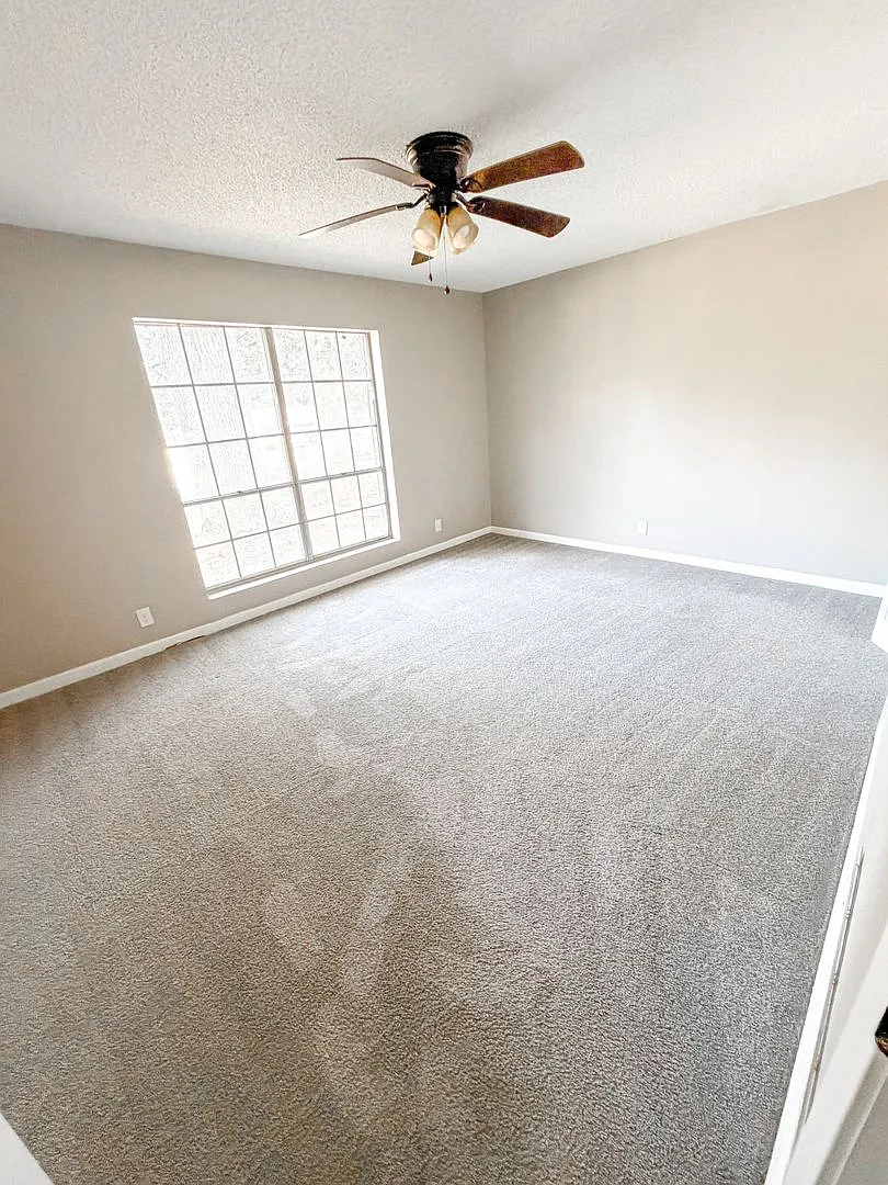 3/2 in Central Longview — Photo 1
