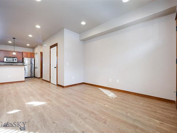 5th image of 3327 N 27th Ave Unit 16