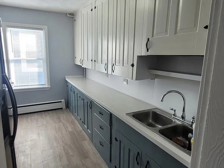 239 Grand Ave #1 — Photo 20
