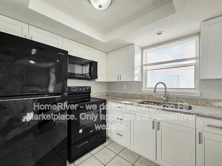 12809 College Hill Dr — Photo 10