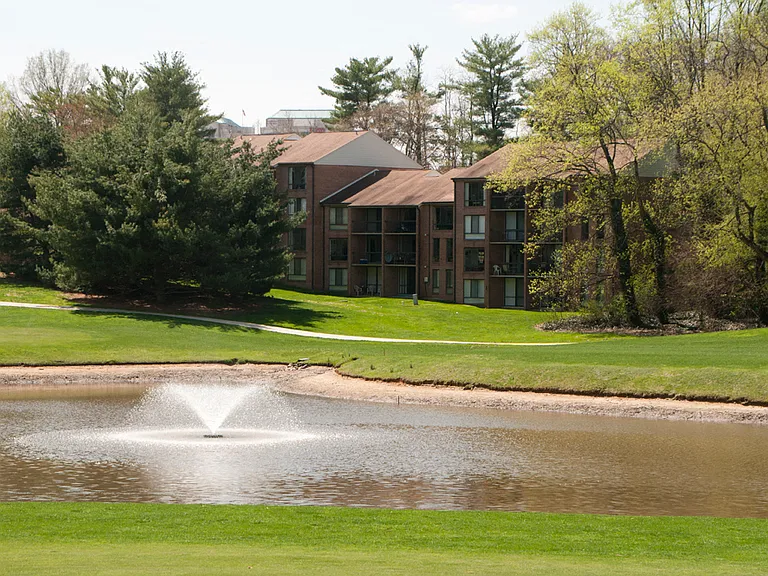 Community Lake & Fountain