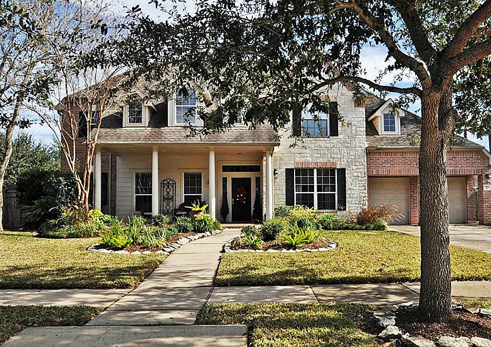 1st image of 3106 Oak Mill Way