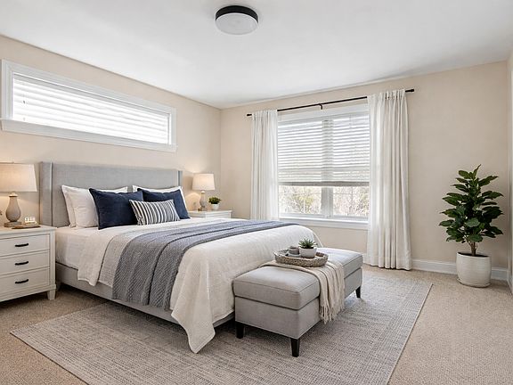 5th image of 7 Blue Spruce Farm Road