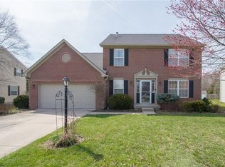 722 Laurel Wood Dr, Greenwood, IN 46143