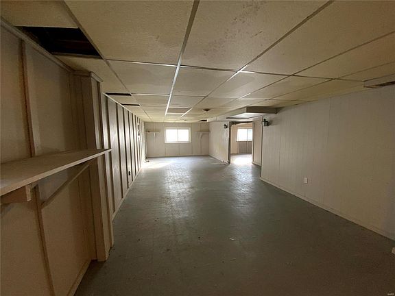 5th image of 2549 Oakcrest Ave