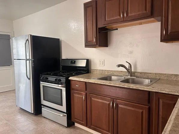 2836 Jarvis St, San Diego, CA 92106