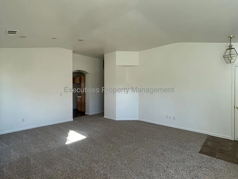 1449 Quiet Ct — Photo 3