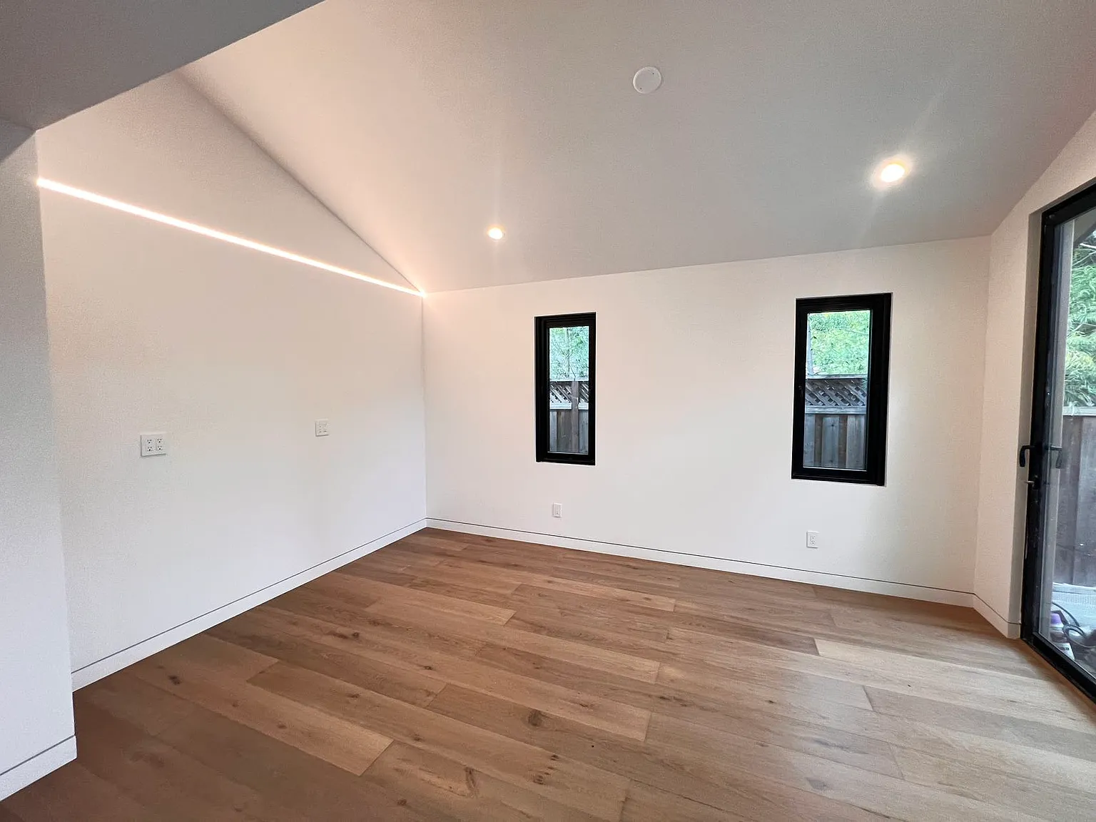 2251 High St — Photo 3