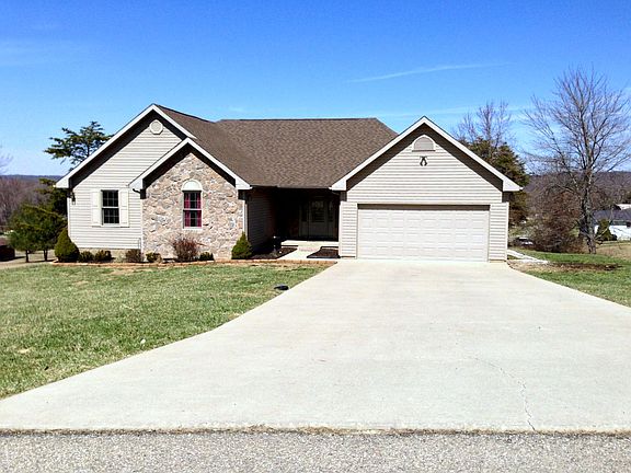 2nd image of 121 Montgomery Meadows