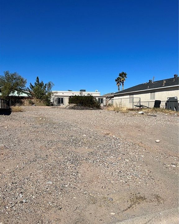 2nd image of 549 Palo Verde Drive