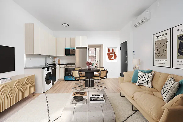 Rented by Nolita Group | media 7