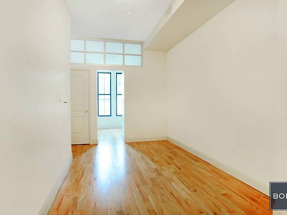 4th image of 348 McGuinness Blvd #1
