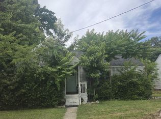 1608 Croyden Rd, Norfolk, VA 23503