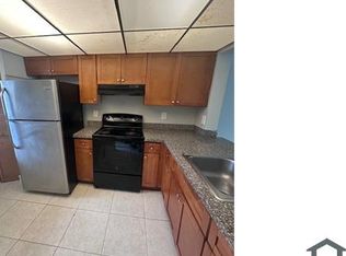 20725 NE 8th Ct APT 106, Miami, FL 33179