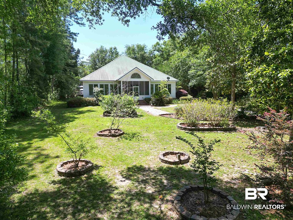 1st image of 18905 Boonie Ln