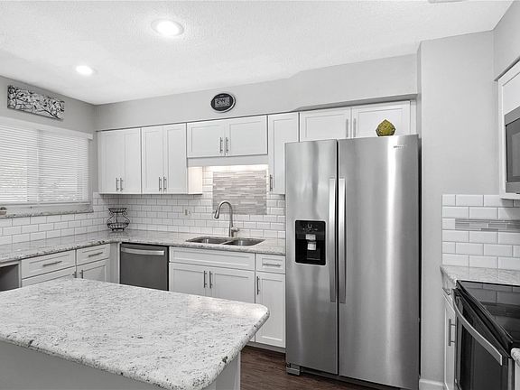 2nd image of 11732 Russet Meadow Dr