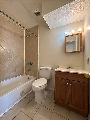 1145 Warren Dr — Photo 4