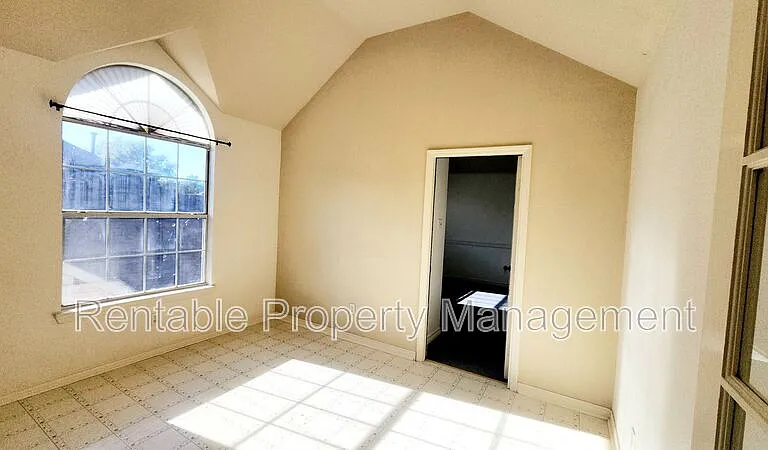 1185 Len Mar Dr — Photo 17