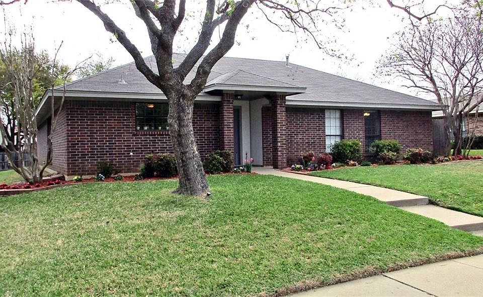 1st image of 2153 Swallow Ln