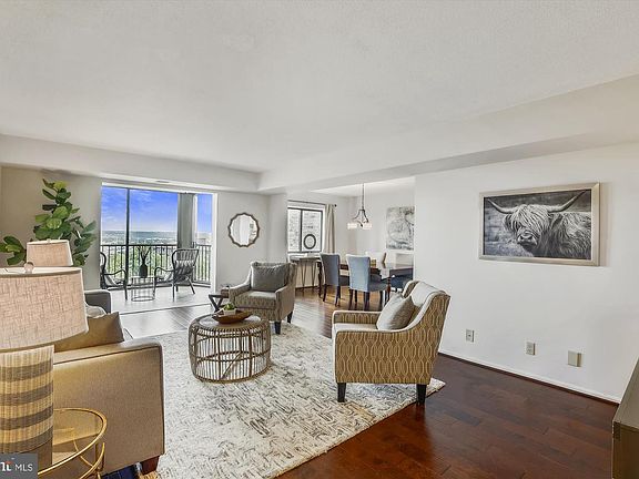 5th image of 5903 Mount Eagle Dr APT 1002