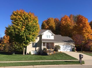 5292 Cottondale Dr SW, Wyoming, MI 49519