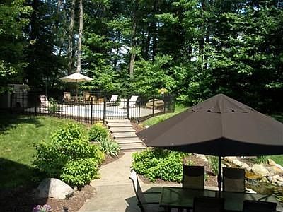 5th image of 3265 Crown Pointe Dr