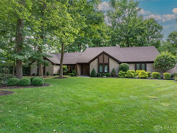 2nd image of 2330 Oak Glen Ct
