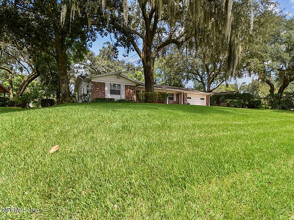 5th image of 7009 HANSON Drive S