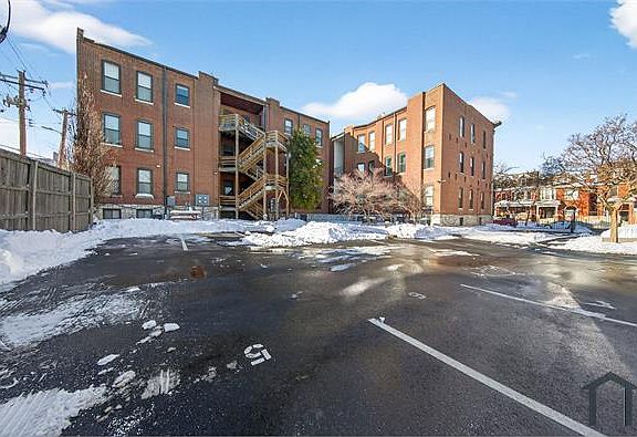 4th image of 322 N Boyle Ave APT 3N