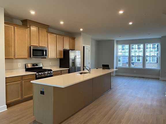 2nd image of 2166 Otter Creek Cir