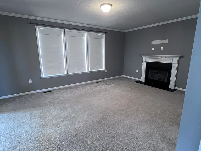 607 Hayfield St — Photo 29