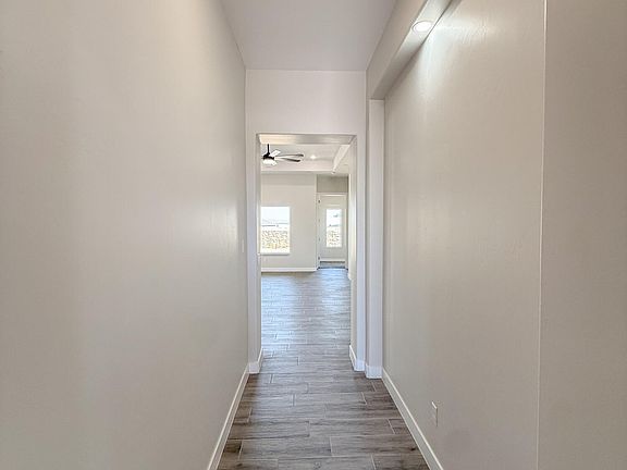3rd image of 1798 Dana Gray St