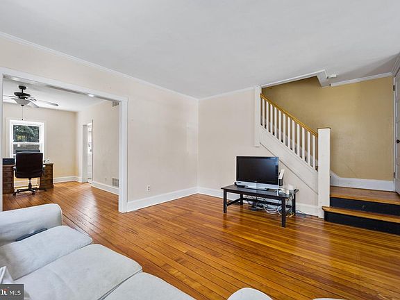 4th image of 2132 Biddle St