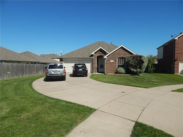 1st image of 564 Creekbend Ct