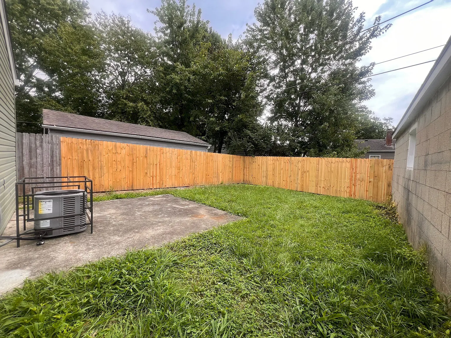 2 bed, 768 sqft, $1,350 — Photo 4