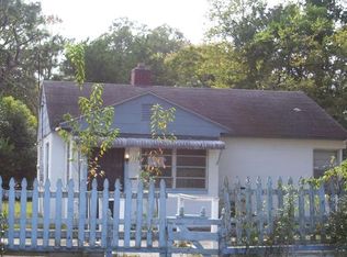 1139 NE 10th Pl, Gainesville, FL 32601