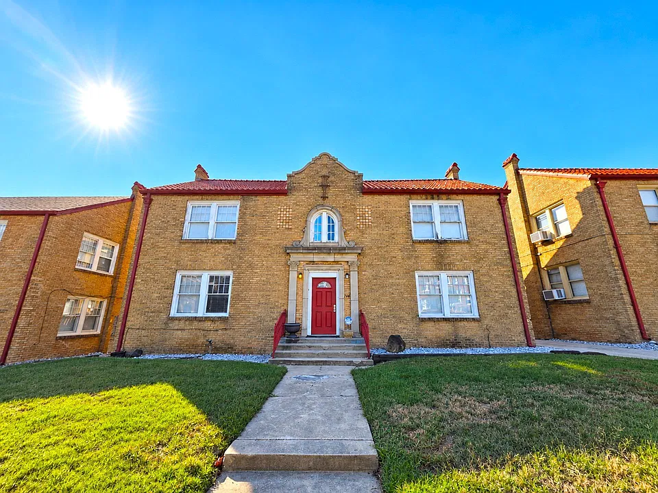 714 NW 30th St