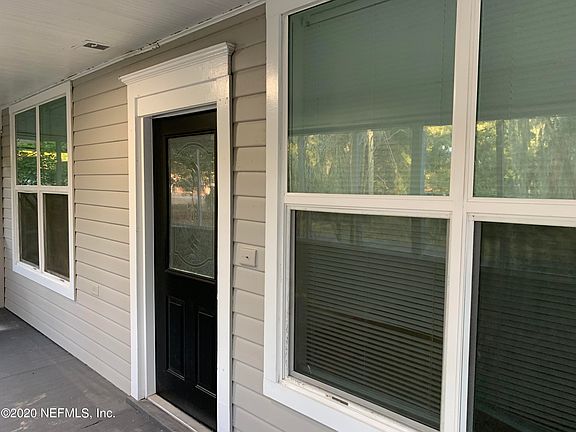 3rd image of 3206 Turton Ave