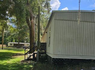 18735 N 60th Ave, Reddick, FL 32686
